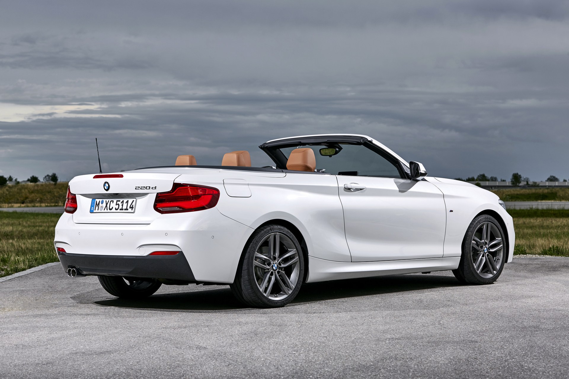 52095f87-bmw-2-series-convertible-6