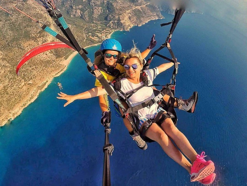 paraglidinggirls-20200916-0001_edited